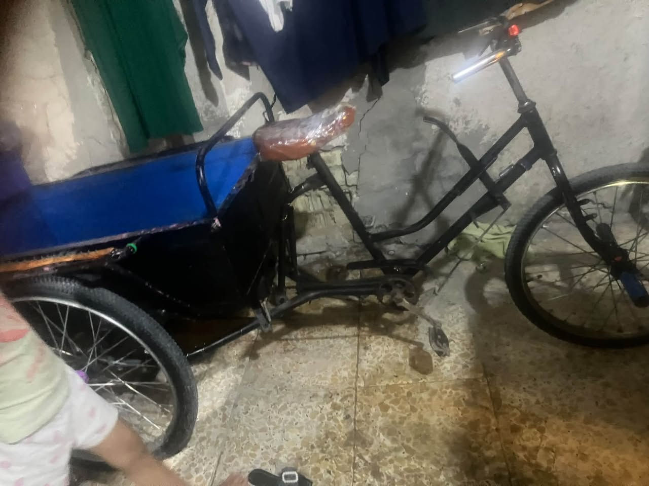 باسكل دوبه للبيع نضيفه  سعر 160 بي مجال رقم الموبايل ***********
