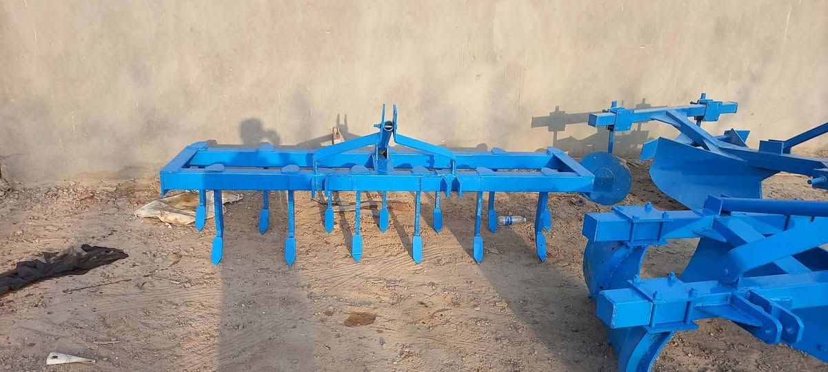 للبيع خرماشه جديده 13سن و11سن و9سن جديده شغل درجة اولى معمل وحداده النعيمي للمعدات الزراعيه بأدارة عبادي النعيمي المكان بغداد المحموديه سريع الدولي الجسر الرابع السعر اتصل وبيك خير وتدلل اسعار تنافسيه يتوفر توصيل جميع محافظات العراق ✈️ ترهم مراوس أو بيع حسب القناعه 
***********
***********
