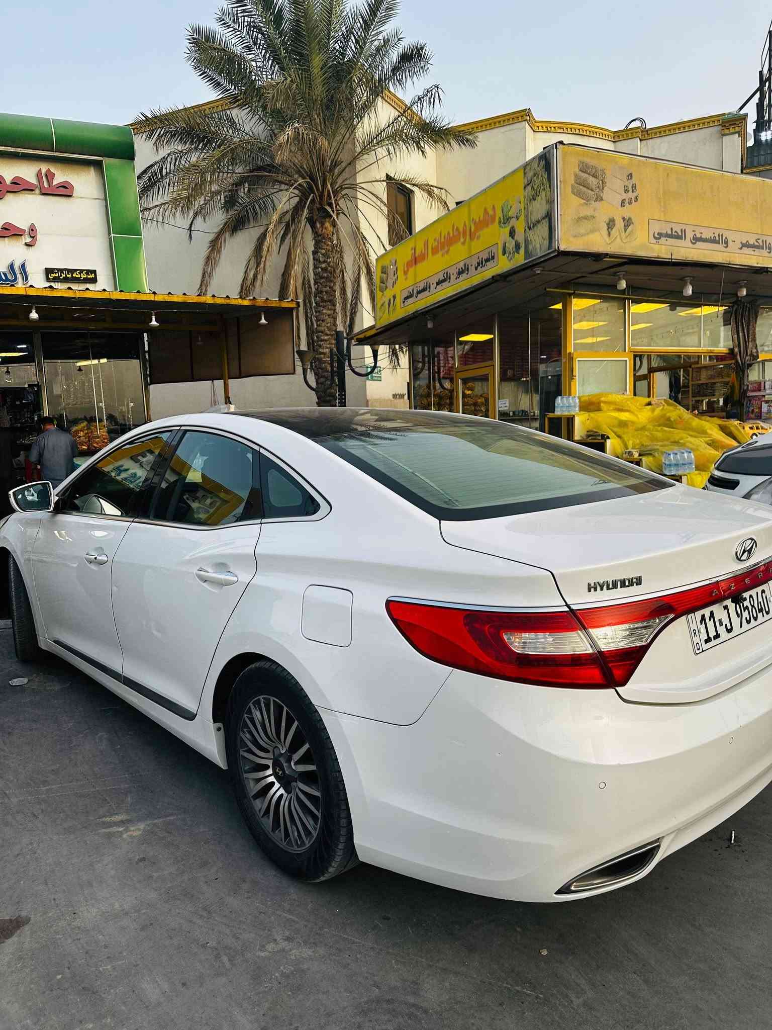 السلام عليكم ازيرا 12خليجي فول جاهزه من كلشي تبريد حداديه مكينه كير بيع او مراوس اقل السعر 120بيها مجال  ***********
