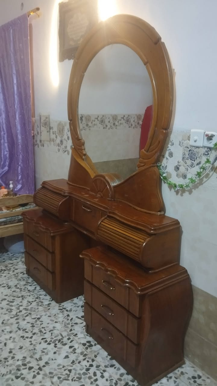 السعر  خمسه وستين الف فقط وبيها مجال العنوان الموصل ***********

