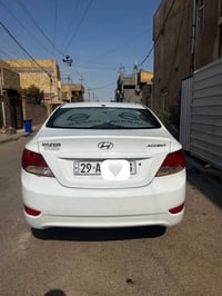 اكسنت • ٢٠١٣ • ضربة امامي يسار