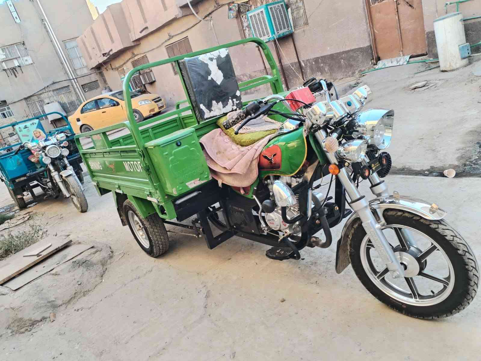 ستوته خير من اللله صارله شهرين تقريبن من طالعه موديل 26اشاصي23اصولي وكيل بلال مادوخكم ولا تعبكم ولاتعبوني ستوته نضيفه وستعجل حيل عل بيع رايده 3ونص ابو 3ملاين لا تجيني مامتواجد عل نت  *********** وبيك خير ودلل
