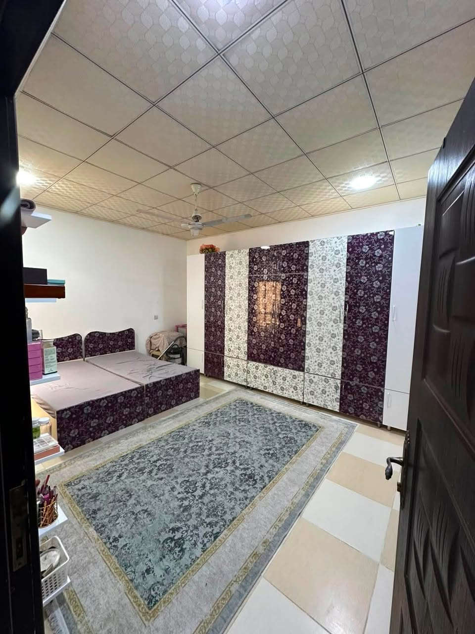🏘🏘بيت للبيع ديالى خانقين / داره كوناره فرع محل حيدر ابو غسل ودهن  مقابل الجسر والمنتزه 
طابو صرف مساحة 240 متر طابق واحد
واجهة 12 والنزال 20  

2 غرفة نوم واستقبال وصاله داخليه ومطبخ ومجمع صحيات وبيتونه وكراج سياره وحديقة
البيت فول سيراميك وسقف مغربي وثانوي 

السعر / 135 مليون بي مجال

للأستفسار اكثر اتصال بالارقام فقط 

***********
***********

مكتب فريا موفق للعقار
