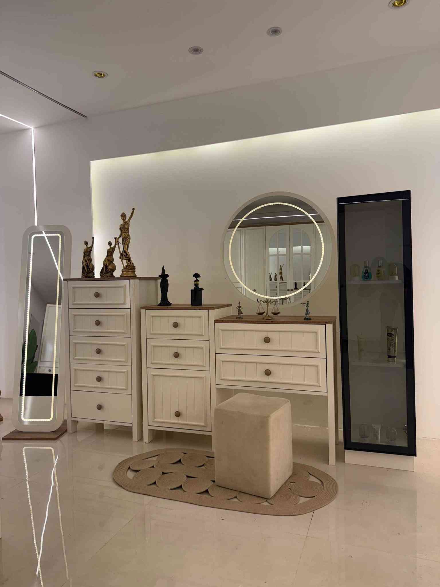 توصيل للباب • الهندية كربلاء • غرفه اخشاب
