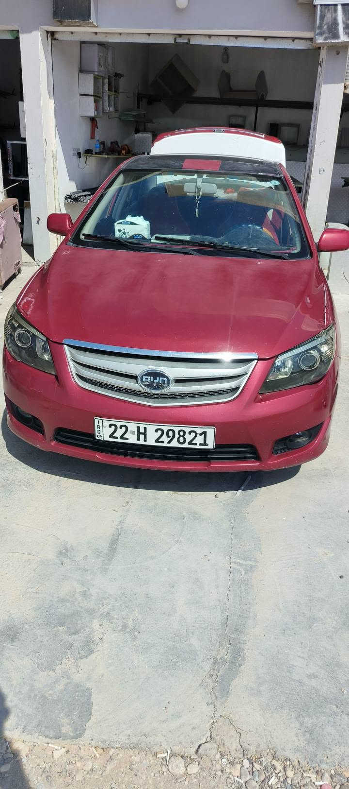 السلام عليكم 🌹
BYD موديل 2014
🚘 سيارة نظيفة، رقم أربيل، سنوية 29.
✨ فول مواصفات، كلشي شغال وما بيها أي نقص.

🔹 كير ومحرك كورولا حجم 1.8، بلادي أوتوماتيك.
🔹 أني شادها على إيدي مكلفني مليون او اربعميا وما صارلها أسبوعين.
🔹 والله ترايك وين ما تروح تبرّد ثلج ❄

🔹 دبلات حديدية، 3 بصمات.
🔹 الضرر فقط بالجامرغ الخلفي، بيه شوية حك شبر، والجراد بالقمارة فقط. سعر 60 بيهة مجال بصيط مكان ديالى شهرابن 

للمهتمين والاستفسار مراسلة خاص ***********
