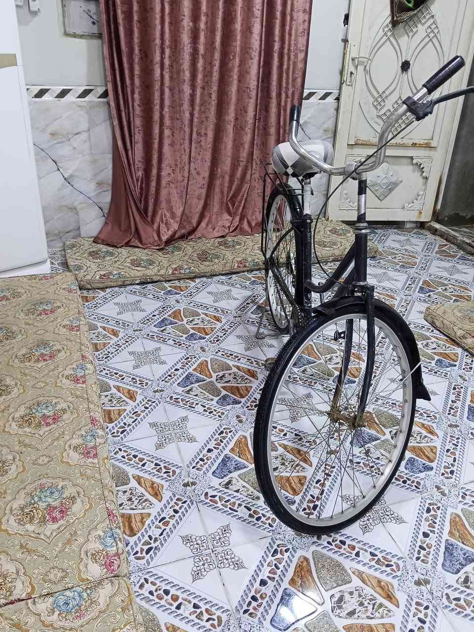 بسكل البيع سعر 65 وبيه مجال سوق الشيوخ الرقم ***********
