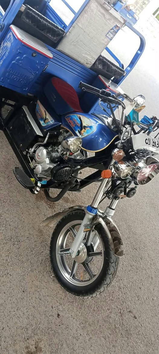 سلام عليكم ستوته  للبيع موديل 23 طالعه ب26 اخر حاويه ستوته جاهزه ماعايزه برغي كبل الشارع  اوراق اصولي ستوته كفاله  بيع هيه وغراضهه السعر 2850 وبيع مجال الشراي يتصل مكلف بنشر *********** مكان ديوانيه طريق الدغاره

