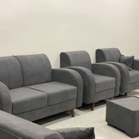 تخم ١٠ مقاعد • ٦ كوشات • جديد