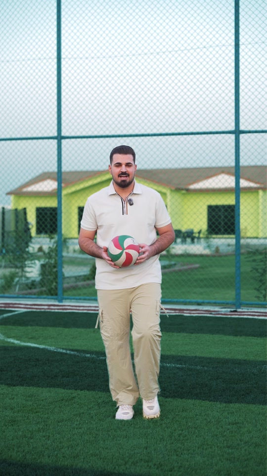 مزرعة النخبة الرياضية ⚽️✨ مكان يجمع الرياضة، الترفيه والراحة بكل تفاصيله 💚 ملعب كرة قدم ⚽️ | ملعب طائرة 🏐 | مسبح 🏊‍♂️ | جلسات ومرافق متكاملة 🌿 📍 الفلوجة 📲 للحجز والاستفسار واتساب فقط: *********** مزرعة النخبة… لأن وقتك يستاهل الأفضل 👑
