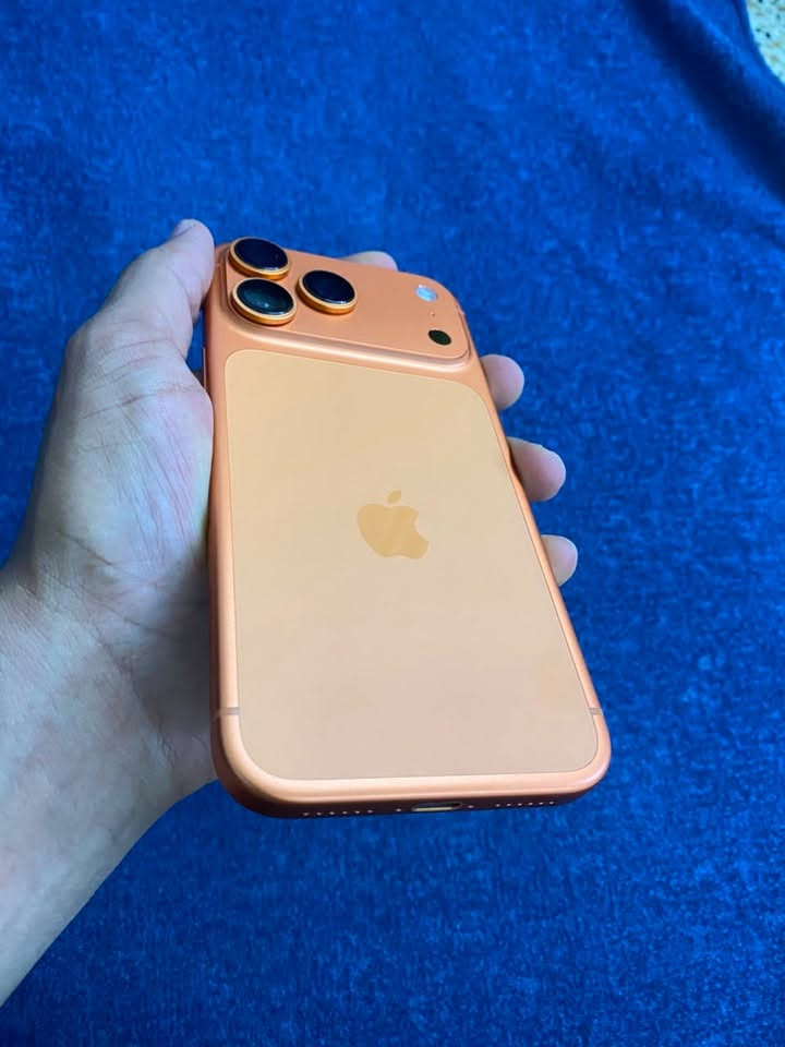 iPhone 17 Pro Max
نضافه 99‎%‎ 
بطاريه 97‎%‎
تك سيم 
سعره مليون 700
مستعجل على بيعه اتصل 
***********
