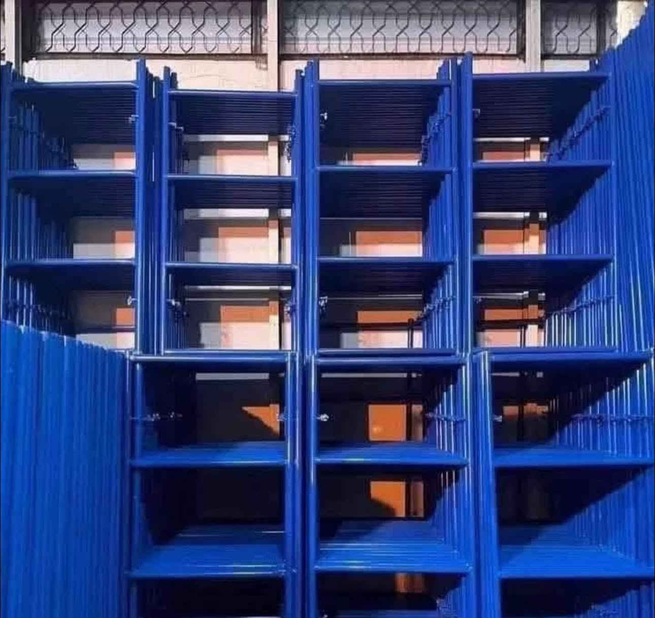 ༺═══   🏗️ مكتب وساحة الإعمار 🏗️ ═══༻

✅ بيع • شراء • تأجير

🔸 جكات (1م - 2م -3م -4م و5م)
🔸 سكلات (60 - 80 - 90 - 120) وسكلات 3م
🔸 فخات عادية ورباعية 
🔸 دنك بجميع القياسات
🔸 مصاعد مواد البناء (ونج) 
🔸 عربانات حمل
🔶بولطات 
🔸 مولدات كهربائية
🔸 كمبكترات (دكاكات)
🔸 حادلات صغيرة وكبيرة
🔸 ساقولات 
🔶كاصوصه كونكريت
🔸 دراب خشب جديد
🔸 براميل جديد ومستلزمات مواقع البناء 

💯 ليش تتعامل ويانا؟

✔ أسعار منافسة
✔ معدات جاهزة للتسليم
✔ بيع بالجملة والمفرد
✔ شراء وبيع المستعمل
✔ خدمة سريعة وموثوقة

🚚 نوصل إلى جميع محافظات العراق وكافة مناطق بغداد

📍 العنوان:
بغداد – البلديات – تقاطع الكهرباء – باتجاه مخازن الإسمنت سابقًا.

🛑للتواصل:

 منتظر: ***********
 عبدالله: ***********
