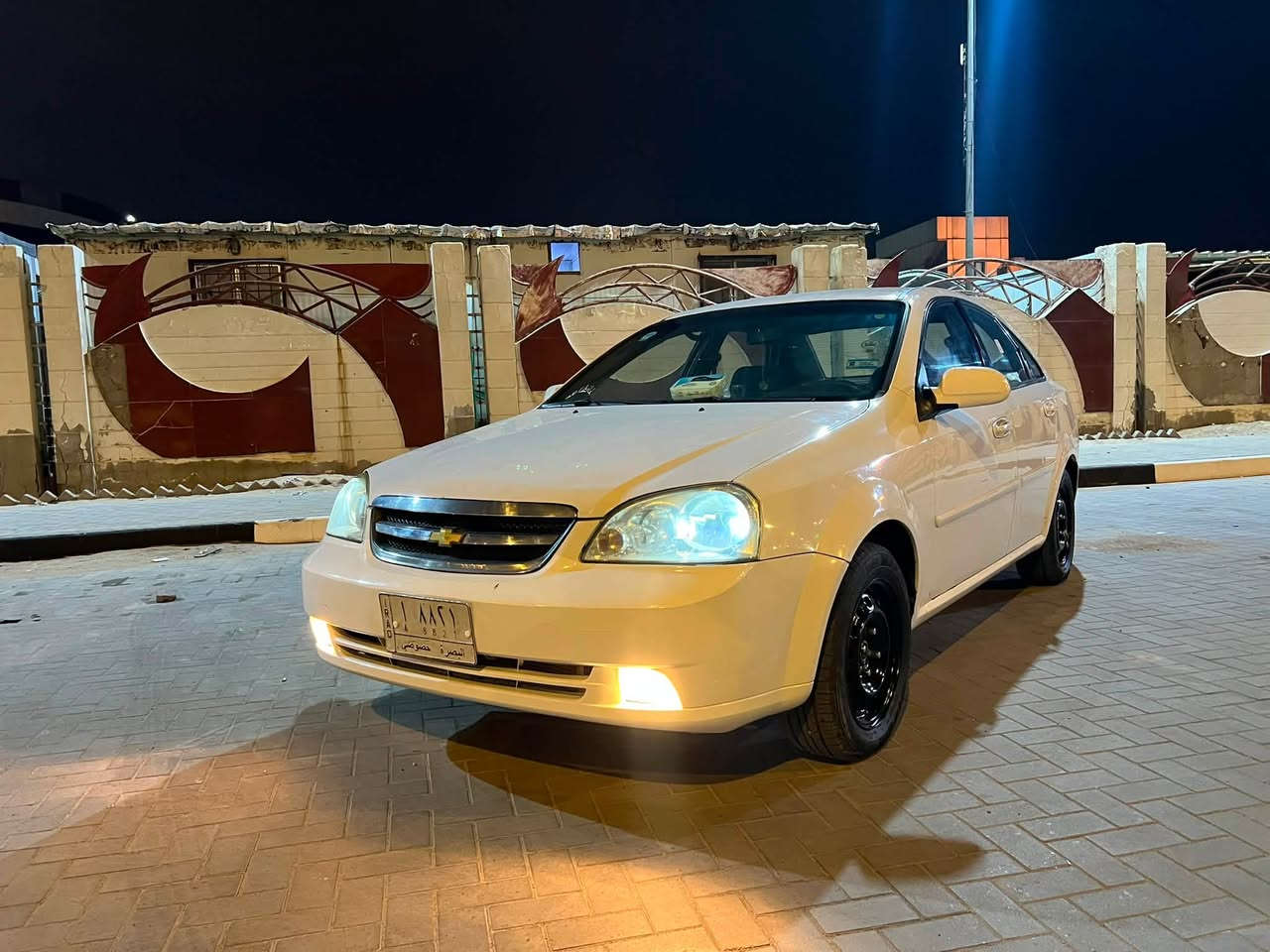 سلام عليكم 
اوبتر موديل 2011السيارة بيها فقط الجاملغ الامامي الايسر فقط امبدل اصلي تفصيخ  والباقي مكفوله من الضربه السنويه منتهي
الكير والمحرك كفاله الحداديه جديده والتايرات كذالك السيارة رايدها ب68وبيها مجال قليل 
رقمي ***********
مكان السيارة البصرة
