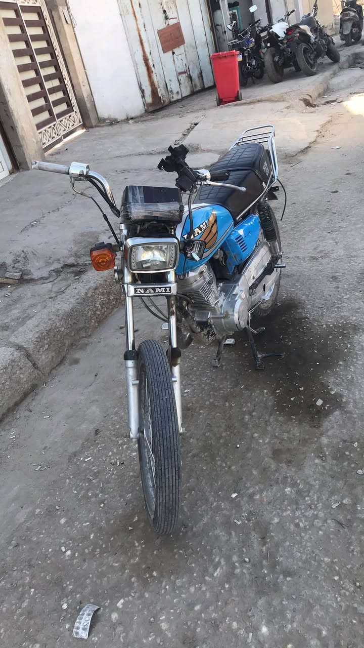 سلام عليكم دراجه نوع نامه ٢٥ اوراق شوفت عينك دراجه خير من الله يرادله ترتيب متوفر خاص سعر ٤٥٠ وبيه مجال العنوان حله بكرلي رقم *********** لمو شراي لتعبني
