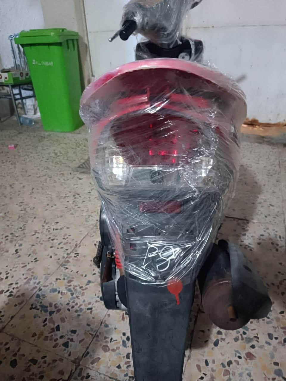 السلام عليكم ماكس عدله رمبه (باله)صار شهر من اشتريتها السعر مليون وتلثميه الدراجه ما مفتوحه وكفراتها بلاديات نفس الرمز رقمي *********** البصره -القبله
