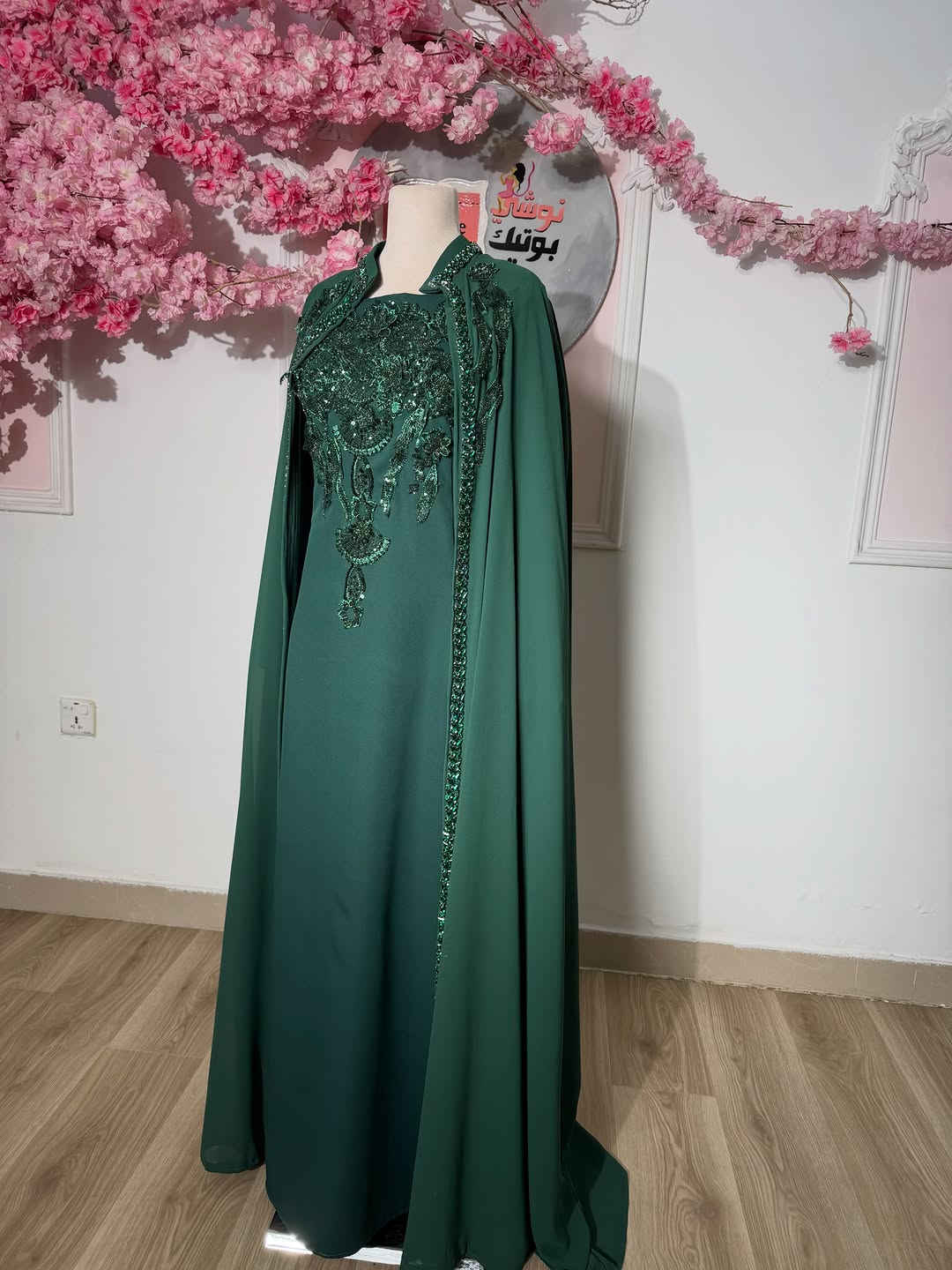 قفطان • فستان • مشغول كرستال