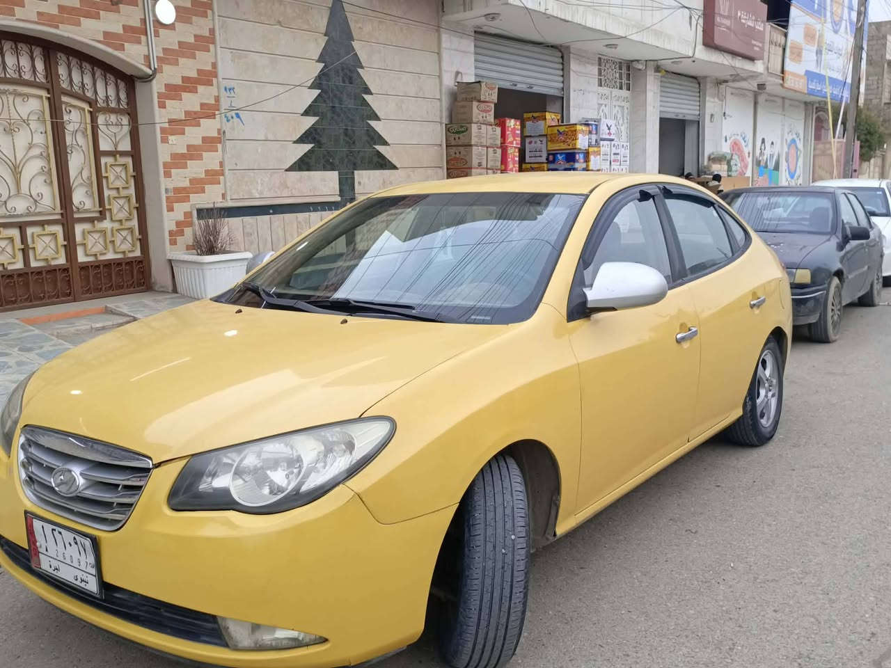 السلام عليكم الانترا للبيع رايدها 117 وبيها مجال بسيط محرك وكير شرط سيارة نضيفه ما تحتاج تصرف عليها شي شرط التحويل سيارة كدام العين للاستفسار ***********
***********
