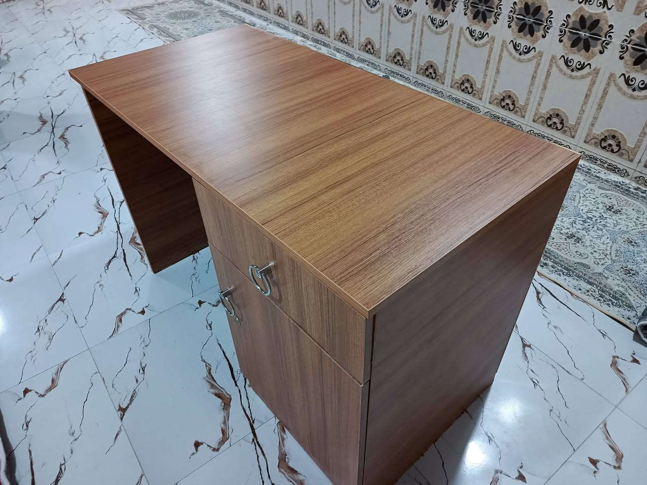 ميز خشب عراقي صاج تفصال كلش قوي للبيع راسلني خاص ***********
