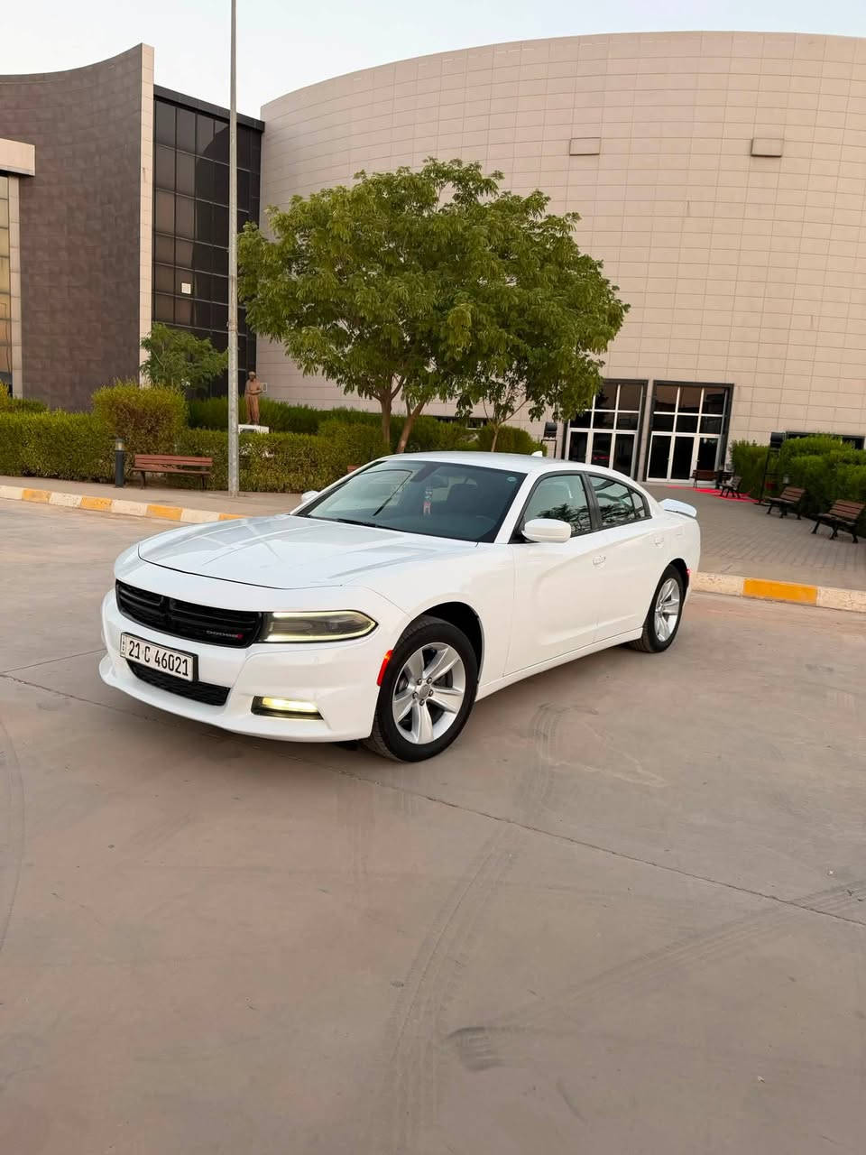 سلام عليكم جارجر 2016 فئت SXT
سعرها   195 
كفاله من صبغ وتبديل

ماشيه  170

شراي يخابر ***********

رقمه سليمانيه بسمي ثاني يوم تحويل

المواصفات 
شاشه كبيره 

تشغيل عن بعد 

محدد سرعه

مري هيتر 

حساسات خلفيه 

كامره دواره

بصمه 

مكينه 3.6

تبريد قطعتين 

تبريد خلفي 

مكان كركوك
