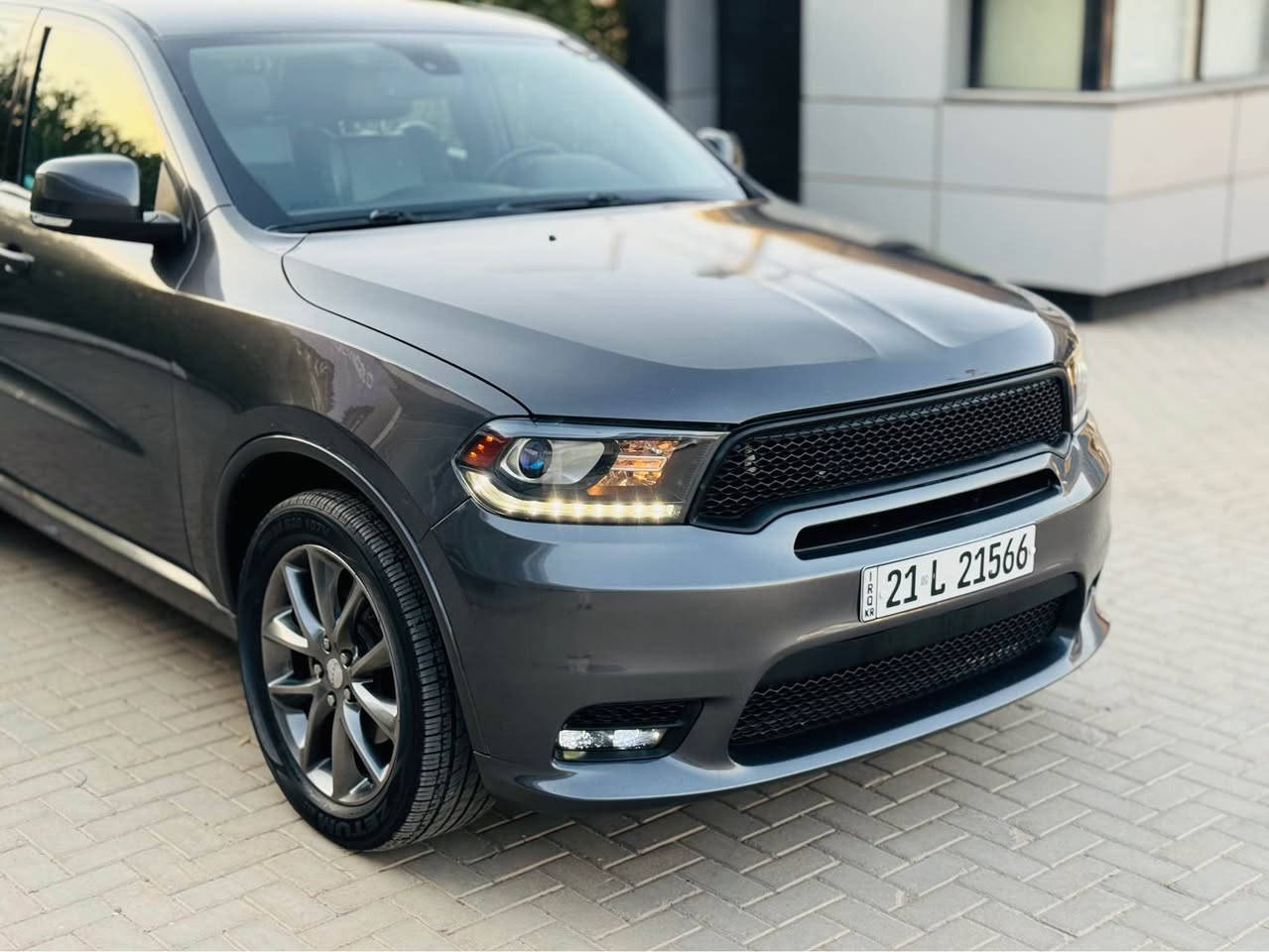 السلام عليكم دودج دورنكو 2018 GT السيارة فول مواصفات عدا الفتحة رقم شمالي تحويل او وكالة 
ماشية 70 الف السيارة جاهزة من كلشي بدون اي نقص 

السيارة وارد امريكي حادثها جاملغ وبنيد بدون دواخل بدون شاصي بدون لغود  صور الحادث بالمنشور 

محرك 6 سلندر 
شفتات ستيرن 
جنطة كهرباء 
خزن ميموري 
كشنات كنتارة 
حساسات 
كشنات خلفي VIP

مكان السيارة بغداد

للاتصال // ***********
للاتصال // *********** بغداد, العراق
