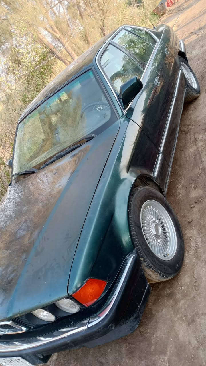 للبيع 740 فول مواصفات موديل 94 مسكر تبريد ثلج كير ومحرك مكفولات تخم تاير السياره وضع الشركه كلها بلاديه السعر 38 قفل قفل بدون عمله مكان بابل رقمي ***********
