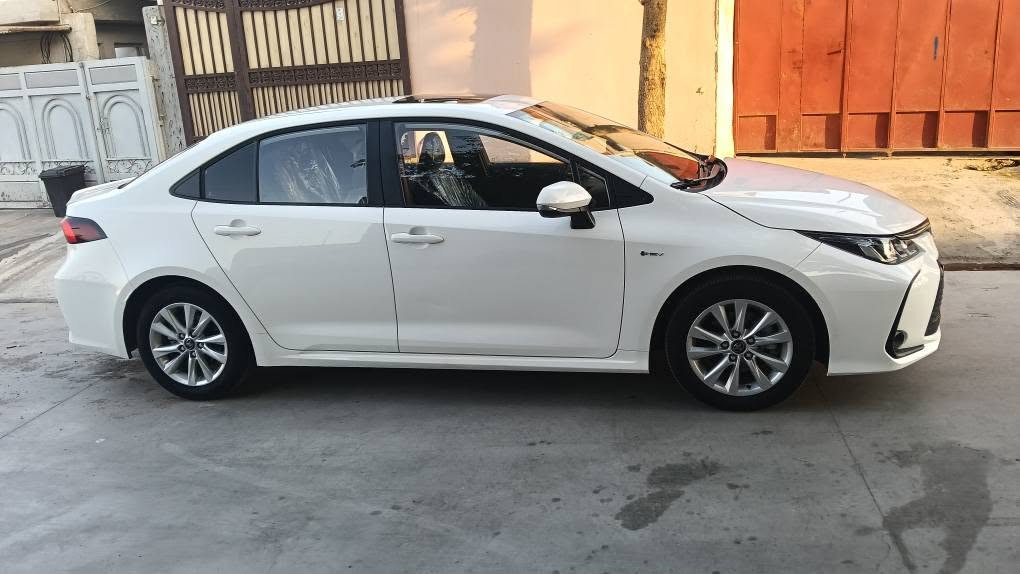 موديل 2025
هايبريد 
سلايت 
بدون ضربة 
مواصفات كورولا معروفة 
ماشي 28 الف كيلومتر 

***********
***********

Toyota corolla 
مۆدێل 2025 
هایبرێد
سلایت
بێ لێدراو 
باقی مواسەفاتەکان تر دیارە لە بیکاشۆ
28 هەزار کیلۆمەتر ڕۆشتووە 

***********
*********** كركوك, العراق
