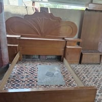 تاج جربايه • بدون تخت • مسيب