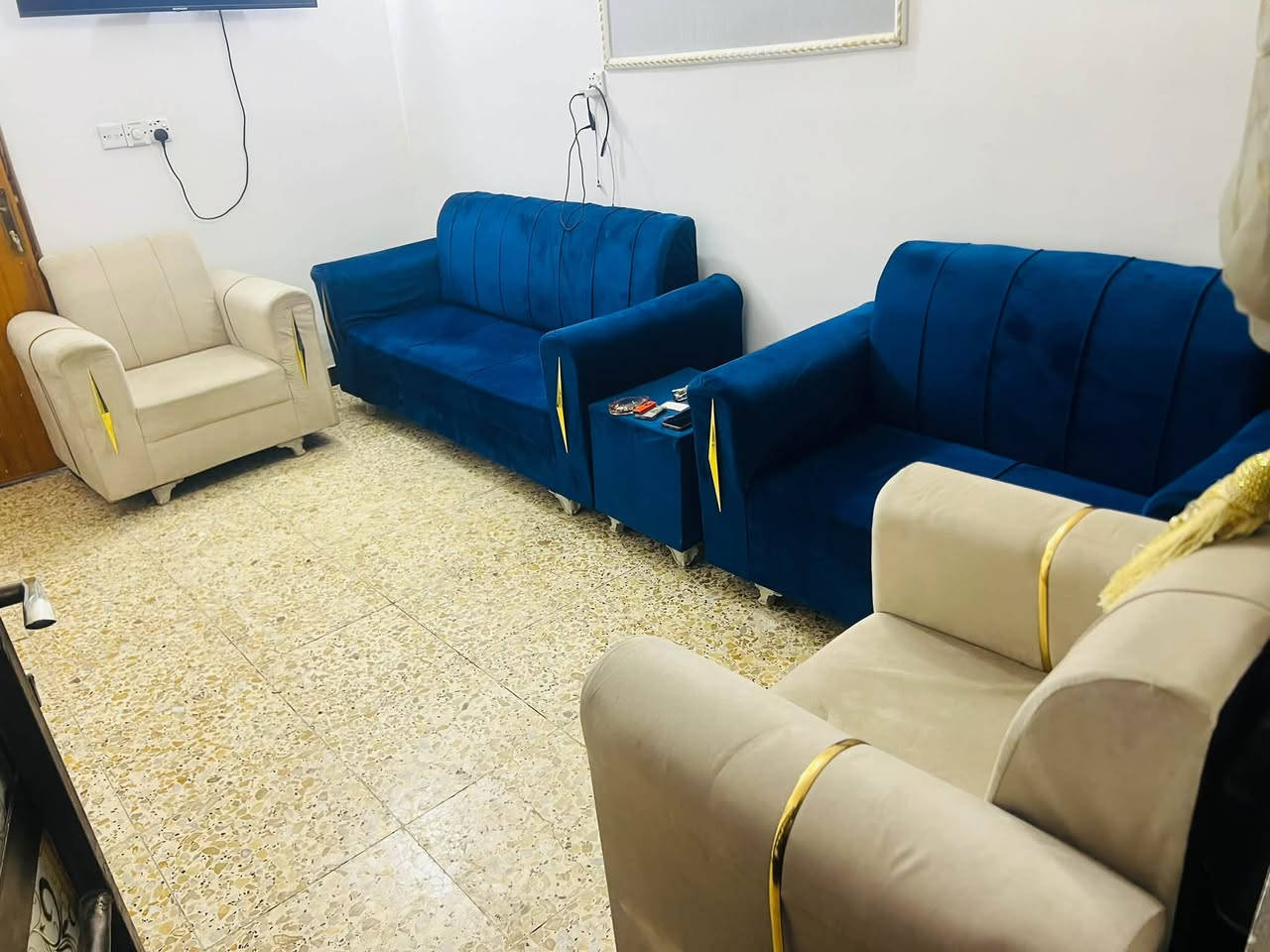 تخم 7مقعد ما بي اي ضرر مكان مدينه الصدر سعره جدأ مناسب واتساب***********
