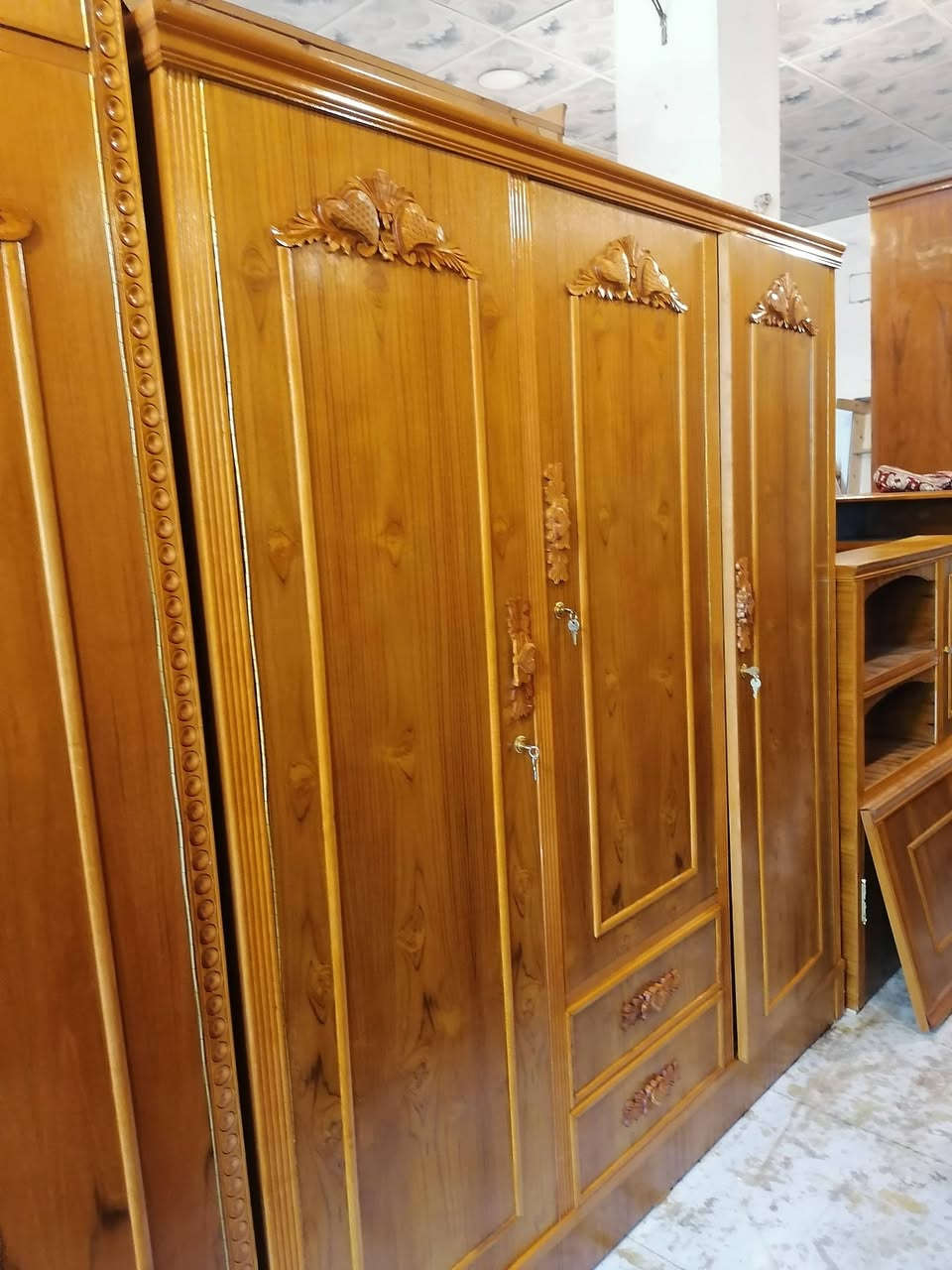 كنتور ٣ باب نقش زان جديد شغل توصيه صاج 5ملم معرض ابو حسن حي السكر مقابل ساحه غاز السكر ت *********** مستعدون لشراء غرف النوم والكناتير المستخدم
