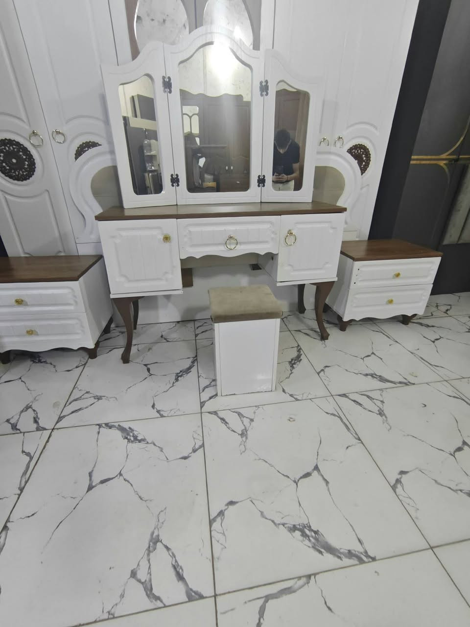 نضافه 90% سعرها 625
