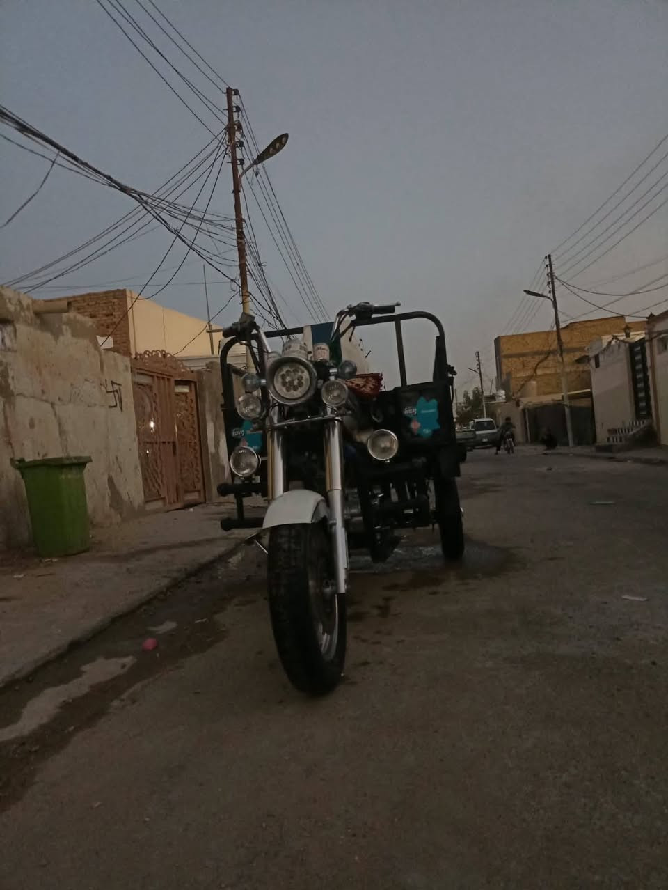 سلام عليكم قره لمنشور ودخل خاص فدوه اروحلكم مكاني نجف حي لمكرمه
حبايب ستوته ترهم مراوس حسب لقناعه 

سلام عليكم حبايب ستوته امتي ار مديل (2021)

اوراق اصولي بس ورقت لوكيل ضايعه بس فقط

وكيله حمودي لعارضي بس اتكاتب وياك مكاتبت مككتب

دراجه مكفوله شاصي وبدي مكينه ستوه بادي بيه خيط بخار 

مكينه مديل 2025 دراجه مال جناي الله وكلك تاخذه ربع ما

ذب عليه ابد ولا شوف شي منه مو حلو تواير خطه جدد 

شاصي مثل ما وضح مابي نقطت لحيم ومابي خياس 

اكسن امتي ار مقفل دراجه معمره تعمير كله 2025

مكفووله كفاله عامه الله وكيلك دعيلي عليه بس شويه 

ضروف تحكم  تاخذه وشايف بيه خير ولله ستوته مال جناي 

نكره سلف كهربائت كله شغاله تجي ترايك منا ل بغداد 

وملاحضه لي يكول يعني تعتبر كلك  ذا ما تعرف لا تعلق 

تسمع حجي مو حلو مني لن دراجه لو كلك ما تطلع من مركز

مكاني نجف حي لمكرمه سعر( 1800)

وبيه مجال حك جيه رقمي ما متواجد فيس 

***********تصال +وتساب 

***********تصال +وتساب

اادري طولت بل كتابه بس تستاهل احجي 😂🤲
