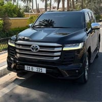 لاندكروزر VX • ٢٠٢٢ • رقم بغداد