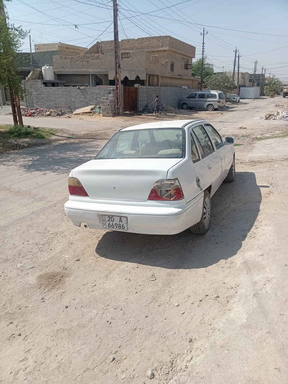 دايو سلو للبيع رقم دياله انكليزي السعر 22 وبيه مجال كير محرك نضاف مصبوغه عام الجماليه العنوان ابو غريب النصر والسلام *********** رقم صاحب السياره مكلف بل نشر
