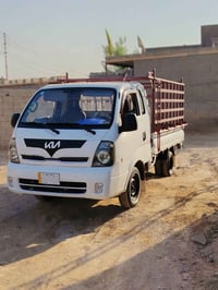 كيا حمل نقل كافة الاغراض 07733917901