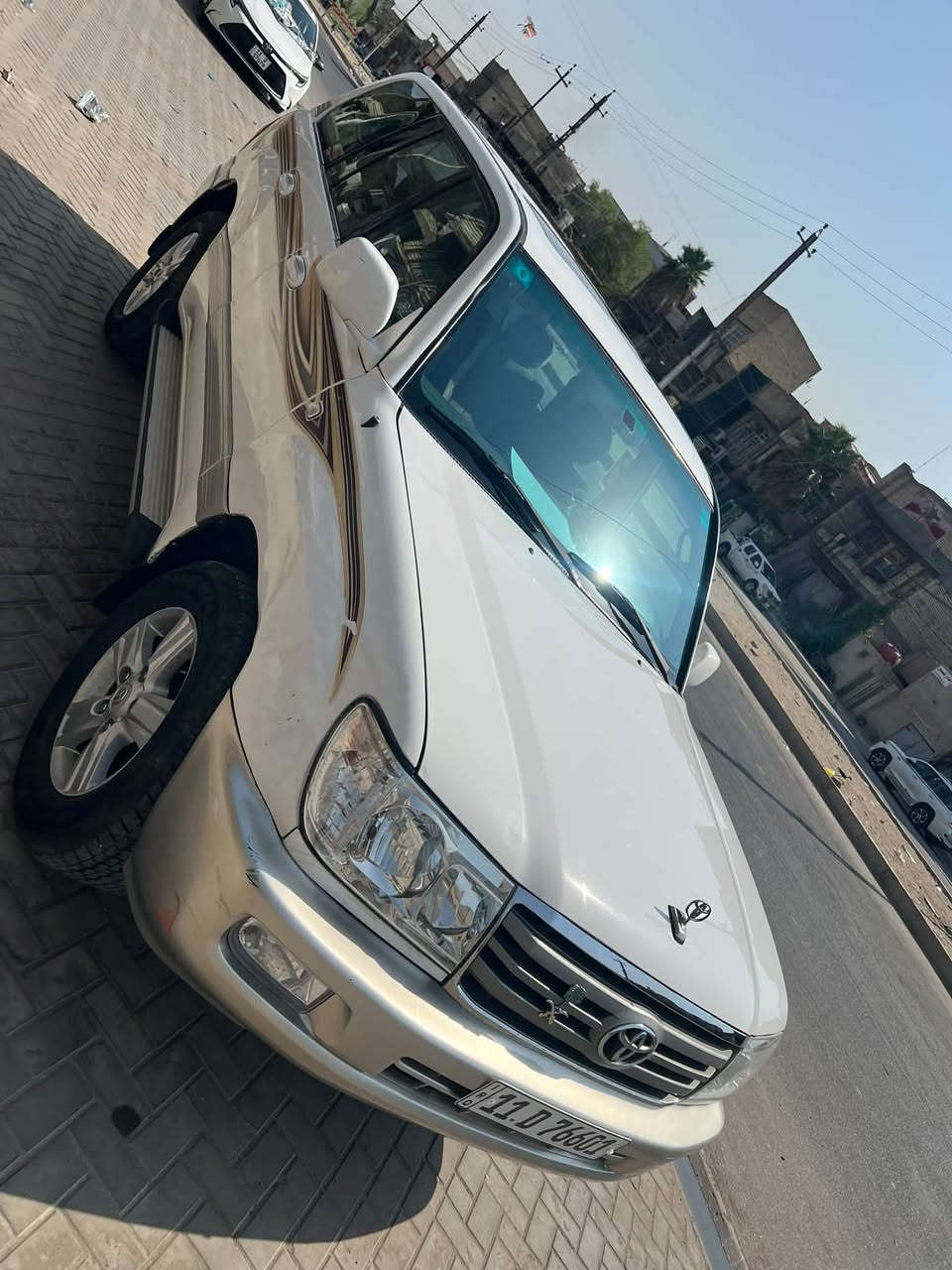 لاندكروز 2002 رقم بغداد اوتماتيك 6سلندر GXR سيارة جديدة مكفولة من الضربة تبريد شغال  مواصفاتهة ثلاجة فتحة بالقمارة مكينة كير مكفولات للاستفسار اكثر
***********
