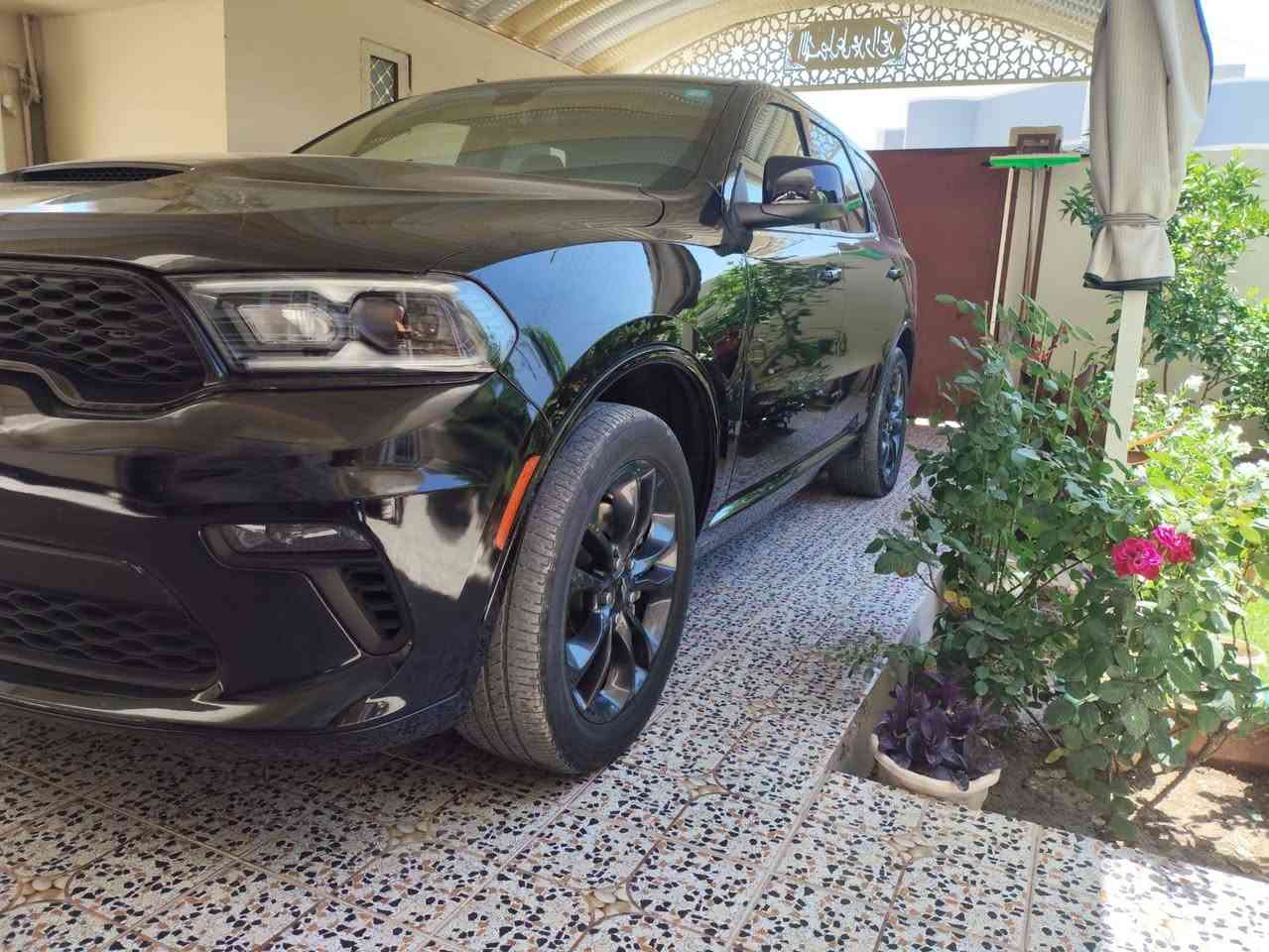 دودج دورنگو
🟢Dodge Durango 2024 GT🟢

حجم المحرك V6 سلندر (3.6L)

🔴عدد المقاعد 7
 
🔴المواصفات:
بصمة تشغيل
بصمة أبواب
تشغيل عن بعد (Remote Start)
صندوق شفط كهربائي 
رادار امامي (تحديد مسار)
رادار جانبي (نقاط عمياء)
رادار خلفي (التحذير من الاصطدام)
اوتو ستارت Auto Start 
اوتو ستوب Auto Stop

كشنات تدفئة
استيرن تدفئة 
شاحن وايرليس (Wireless Charger)
شاشة كبيرة لمس
حساسات خلفية+ كاميرا 
وضعيات القيادة
شفتات استيرن+تحكمات استيرن
مانع انزلاق+ABS
منافذ AUX+USB
صور الحادث مرفقة

السعر
275ورقة
موبايل : ***********
