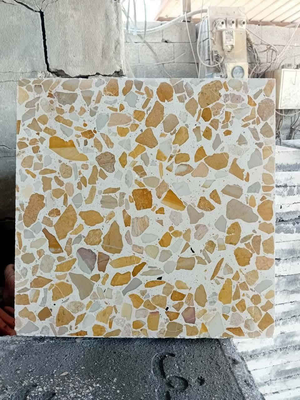 حياكم الله يوجد لدينا شتايكر ملون وعادي قياس 80*80//60*40/40*40كذالك يوجد لدينا بلوك اوتماتيك حراري للاستفسار الاتصال على الرقم ***********.
