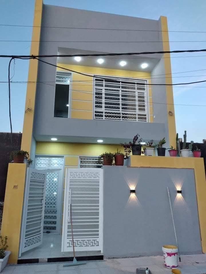 صباغ وديكورات منزلي داخلي وخارجي وعمل كافه الاصباغ 

 اصباغ بلاستيكي / ورق جدران / سحبات فوم داخليه 

ترميم البيوت القديمه /ديكور بديل الرخام والخشب شيبورد 

 طلس معجون وستن/معالجه الرطوبه/شبابيك تنظيف وصبغ

 شغل درجه اولى ***********
