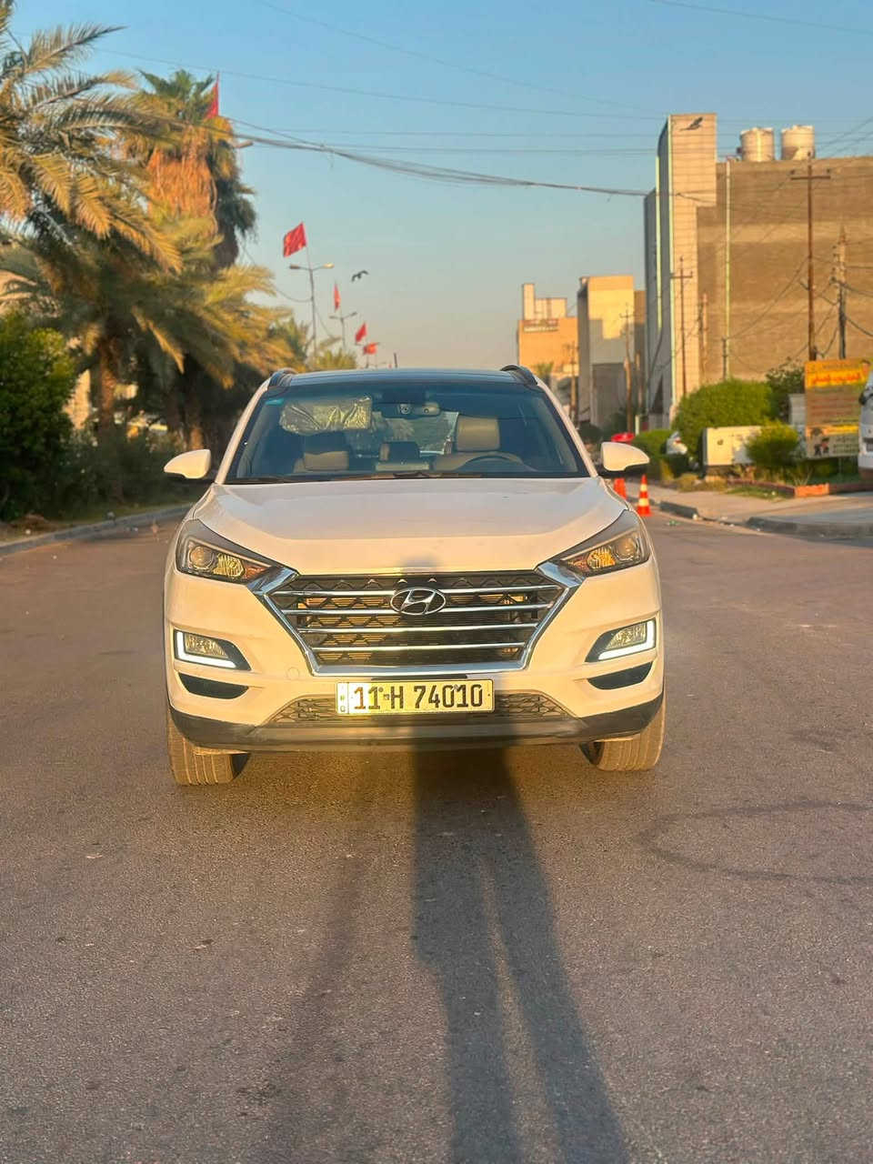 توكسان للبيع 

رقم بغداد  

ماشيه 115 الف كيلو 
مبدل باب خلف السائق اصلي نفس اللون
صبغ دجة الجاملغ الخلفي 
تعديل بارد بين الباب الخلفي والجاملغ
تواصل واتس فقط ***********
سعر 160ورقه
