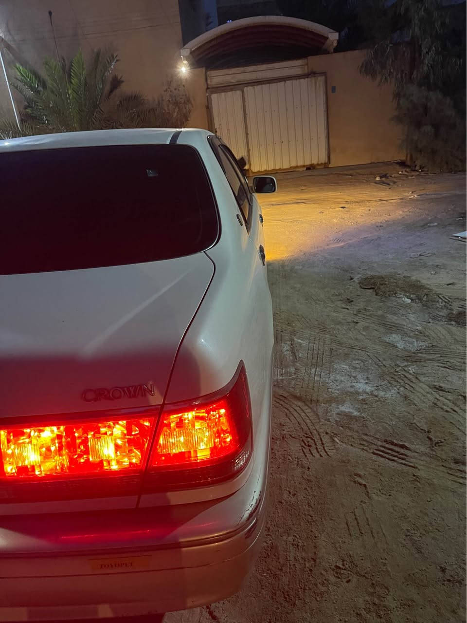 كراون ملكه • ٢٠٠١ • رقم بصره