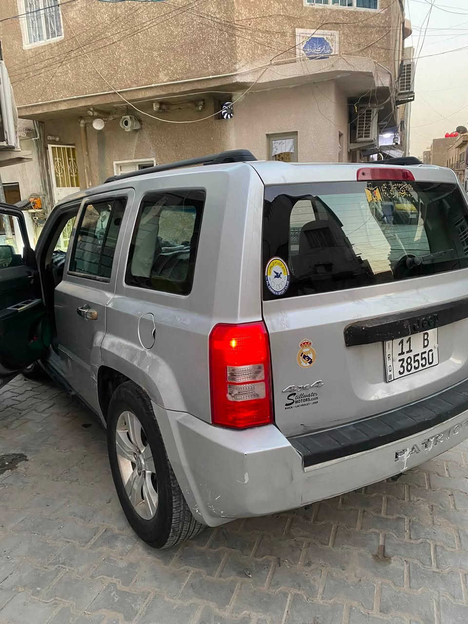 سلام عليكم جيب باتريوت   موديل ٢٠٠٨ محرك ٢٤٠٠ تبريد شغال كير اوتاماتيك  شاشة كاميرا خلفية كير ومحرك مكفولات باتري جديد كهربائيات شغالة الدواخل نظيفة السنوية ل٢٠٢٨ باسمي تحويل ثاني يوم رقم بغداد إنكليزي هزة جديدة السعر ٧٢ بيها مجال بسيط الرقم ***********
