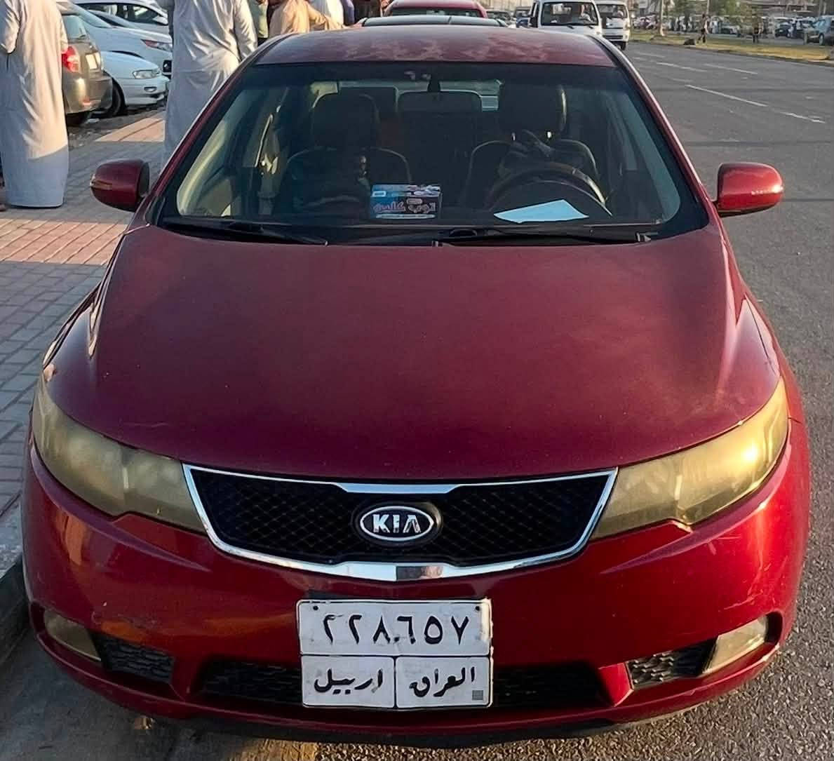 سيراتو 2012
شاشة 
كامرة خلفية
تحكم ستيرن
شفتات ستيرن
داخل جلد مقاعد وارضية
اشاير مري
كير مكينة مكفول
تبريد ثلج
مكينة 1600
منظومة غاز اقتصادية جداً
السيارة حزام بدون داخل وبدون قمارة وسونرها موجود
مكاني بغداد 
السعر $ 76 وبيها مجال 
للاتصال ***********
