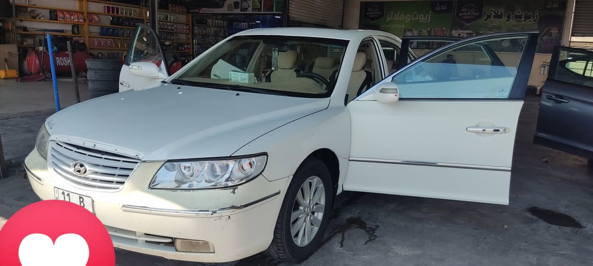 السلام عليكم. أزيرا 2008 خليجي محرك 2700 رقم بغداد الجديد باسمي تحويل مباشر.  كير ومحرك وحداديه كله جديد طخم تاير جديد.السعر 95 وبي مجال  رقم الهاتف *********** مكان السيارة الأنبار حديثه
