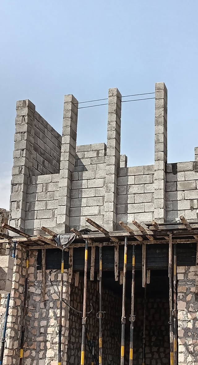 بلوك حجر • اسعار مناسبة • شغل مضبوط