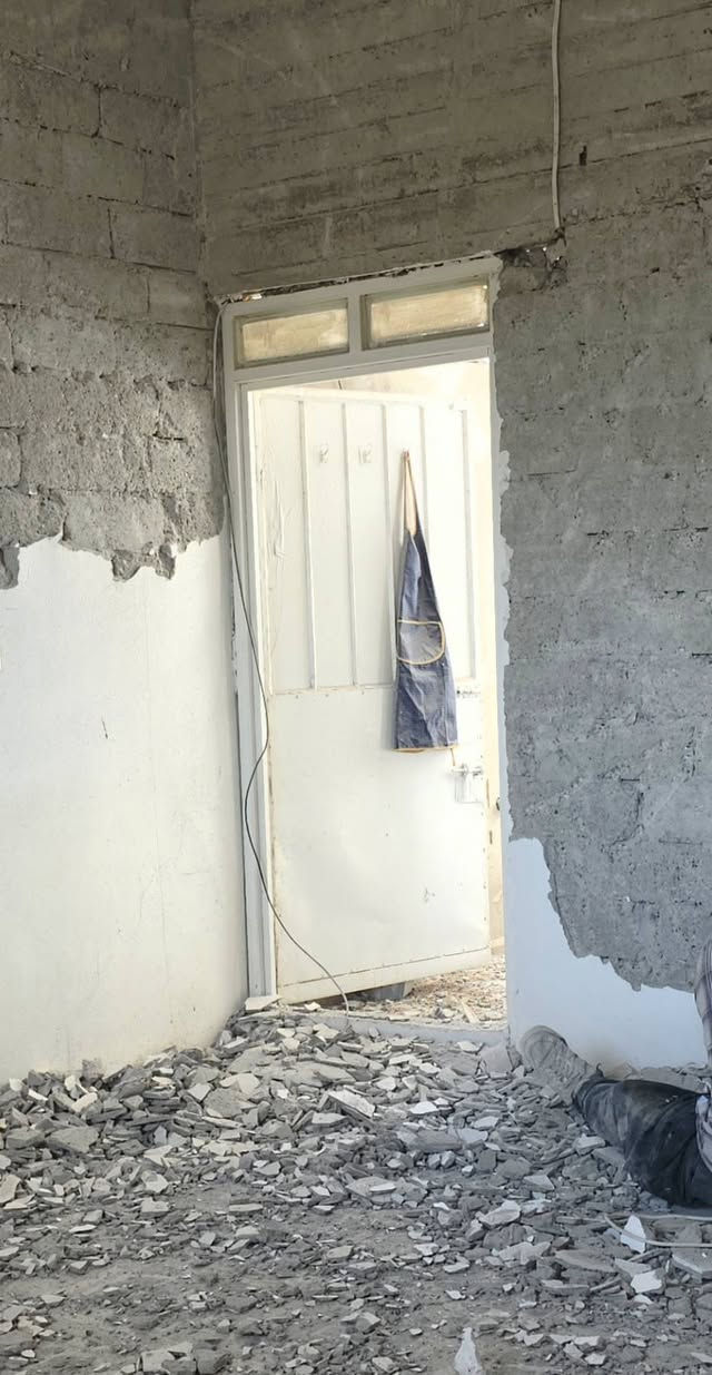 ثلاث ابواب خارجية حديد للبيع مع الكيلونات والمفاتيح وثلاث ابواب بلاستك . ومراجيح اثنين ومكينه قص ثيل كهربائيه شغالة قيم واخذ وبما يرضي الله اولا ثم ضميرك
ثلاث ابواب خارجية حديد للبيع مع الكيلونات والمفاتيح وثلاث ابواب بلاستك . ومراجيح اثنين ومكينه قص ثيل كهربائيه شغالة قيم واخذ وبما يرضي الله اولا ثم ضميرك 
الموصل حي المثنى ***********

