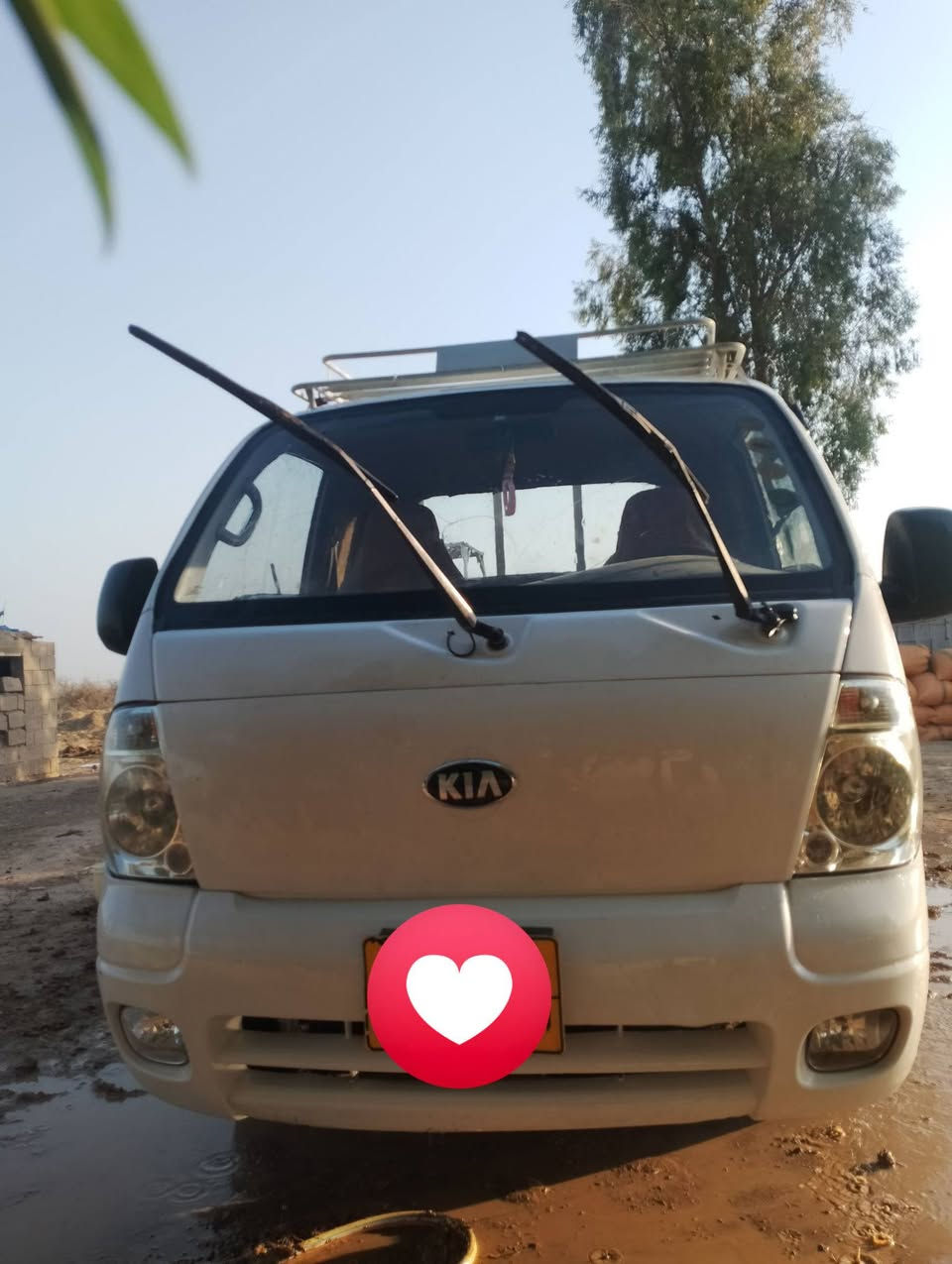 سلام عليكم لبيع كيا ٢٠١٠ شماليه مكفولة محرك كير تخم تاير السعر اتصل على هذه الرقم*********** مكان واسط العزيزيه
