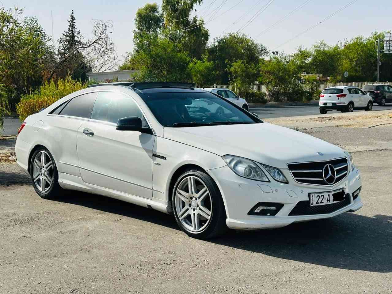 سلاو كرياري خوشةويست سةيارةكة بؤ فروشتن و گورينةوةية 

موديل ٢٠١٢
گير مةكينة بةشةرتة 
سةيارةكة فول مواسةفاتي شةريكةي هةوليرة
پانوراما 
رادار 
حةساسي پيش و پشت 
لايت موتةحةريكة واتة لايتي زيرةك 
مةكينة ٢٠ پاوةر تؤربو بةشةرت 
سةنةوي رةقةم هةموو شتيكي نوية 
تاية و ويلةكاني نوية تازة گوردراوة AMG
كوشينةكاني نةدراوة سپورتة 
كارةباياتي بةشةرتة 
ئاوينة كارةباي دةنوشتيتةوة 
برانةوة غةرگان بةشةرتة 
٢ جاملغي دواوة بوياغة لةگةل بستيك جاملغي پيشةوة ارباگي تةقيوة شانسي بةتانة نيةتي 
نرخةكةي ١١٨ وةرةقة مةجالةكي برايانة 
*********** Singapore

