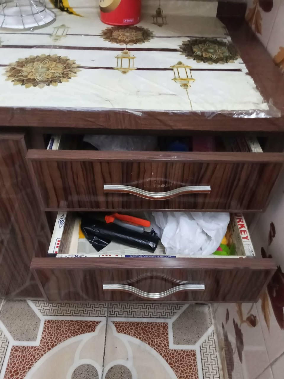 للبيع • دواليب مطبخ