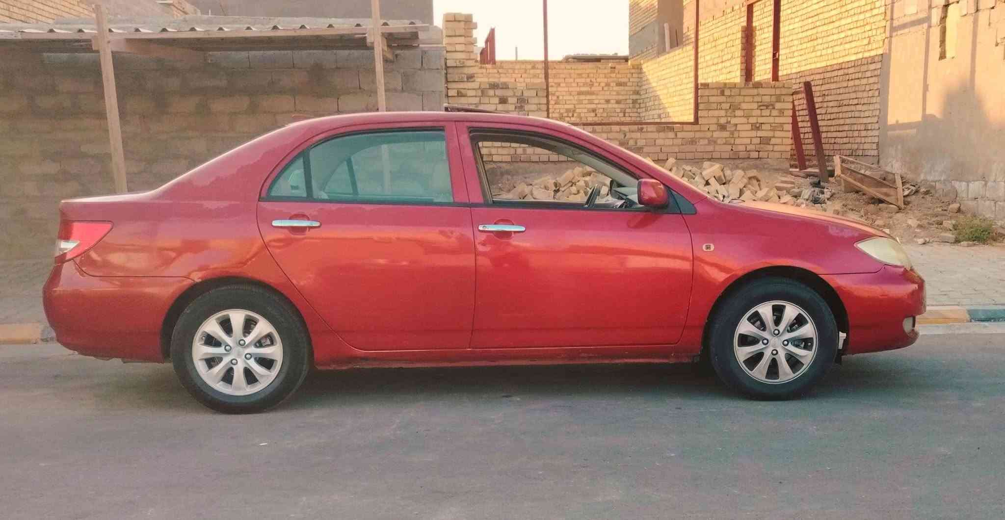 بي وايدي اف 3 كير اوتوماتيك المرغوب 
مكفولة من الضربه والتبديل بيها جراد بلادية 
سيارة جديده مامتعوبه دواخلها شركة كهربائيات بلادية بدون جطلات وخربطة 
مكينة وكير خير من الله مكفولات تبريد ثلج منظومة جديده رقم واسط تحويل ثاني يوم السعر 53 وبيها مجال بسيط كلش متعجبك السيارة لاتخابر ولاتعلق السوك كلشي بي رحمة لهلك مكان السياره كوت 
***********
