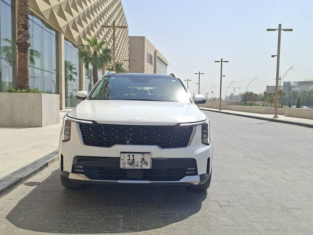 🚘 كيا سورينتو 2025 للبيع
📍 رقم بغداد بأسمي 
 🛣️ الممشى: 22 ألف كم
 ✨ هزّة جديدة — بعدها على وضع الشركة
🔥 المواصفات: ✅ محرك 6 سلندر
 ✅ بصمة تشغيل + بصمة أبواب
 ✅ بانوراما
 ✅ ويل كب 20
 ✅ داتا شو
 ✅ كاميرا بالمراية الوسطية
 ✅ شاشة Apple CarPlay
 ✅ كشنات كهرباء
 ✅ داخلية بحالة الشركة
💰 السعر: 295 ورقة
📍 بغداد — الدورة / أبو الطيارة
📞 ***********
🔥 للجادين فقط: اتصل وشوفها على الطبيعة، والنظافة والمواصفات تحچي عن نفسها. بغداد, العراق
