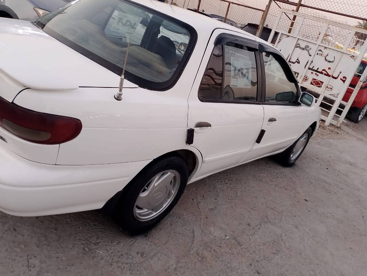 السلام عليكم كيه سيفيه موديل 1996 نسويه نافذه جديده لل 31 وبسمي السياره مصبوعه عام جماليه السياره كير ومكينه خير من الله حداديه جديده كهربائيات كله شغاله تبريد نقصه بس غاز السعر 36 وبيه مجال مكاني بابل سده الهنديه رقم الهاتف***********
